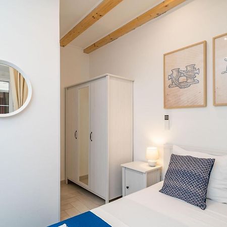 Apartment Seventyseven Ragusa Esterno foto
