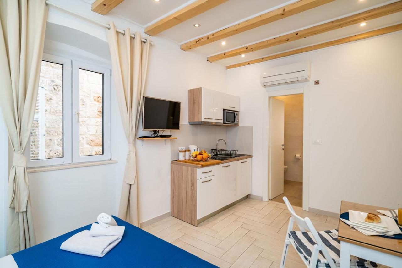 Apartment Seventyseven Ragusa Esterno foto