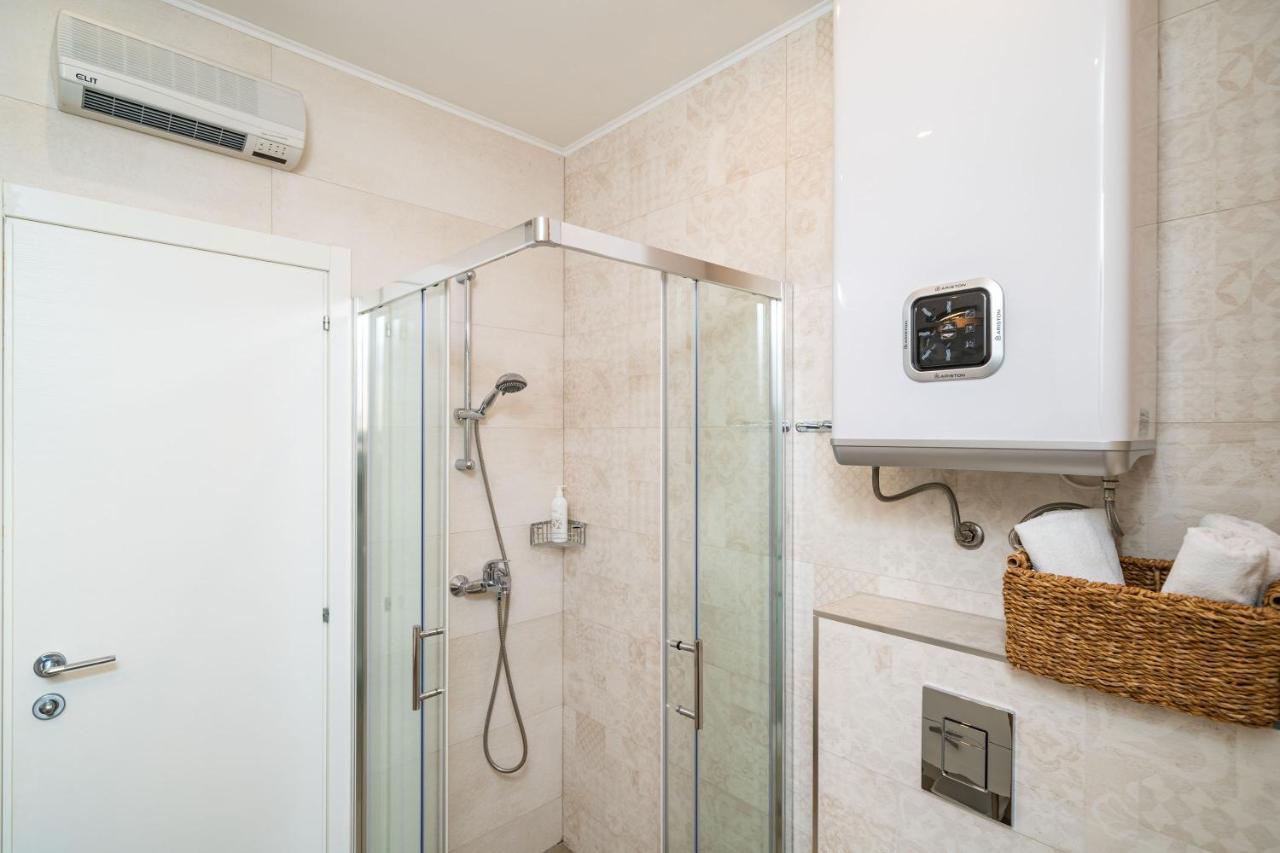 Apartment Seventyseven Ragusa Esterno foto