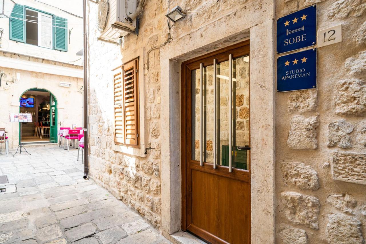 Apartment Seventyseven Ragusa Esterno foto